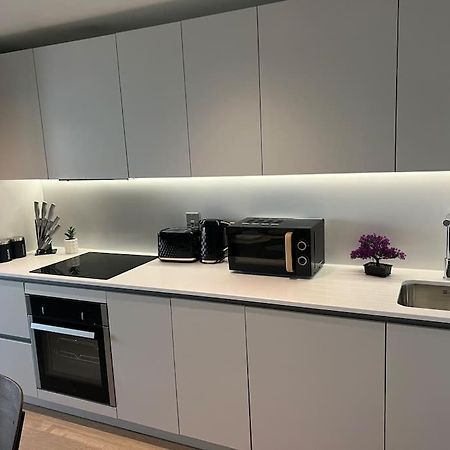 2Bedroom Luxury Apartment City Centre Манчестер Экстерьер фото